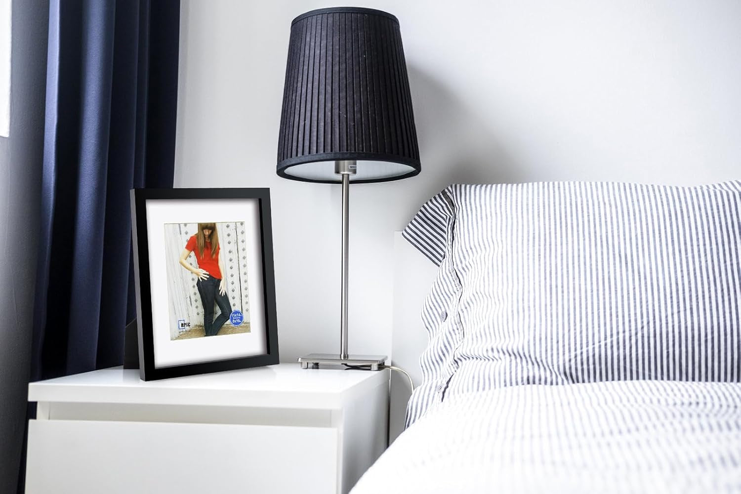 11X14 Inch Picture Frame Made of Solid Wood and High Definition Glass Display Pictures 8X10 with Mat or 11X14 without Mat for Table Top Display and Wall Mounting Photo Frame with Stand Black