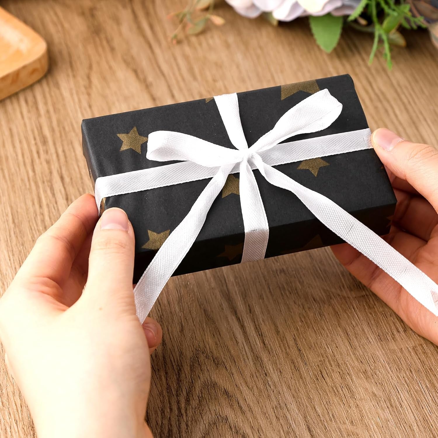 100 Sheets Tissue Paper for Gift Bags, Metallic Black Gold Pattern Wrapping Tissue Paper for Christmas Gift Wrapping Birthday Wedding 20 X 14 Inch