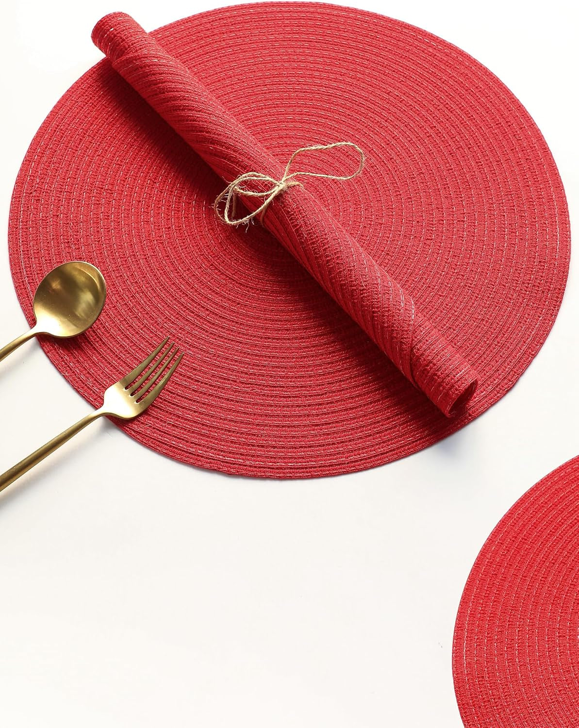 15 Inch round Braided Placemats Set of 4, Washable Heat Resistant Cotton Polyester Circle Place Mats for Kitchen Dining Table - Red